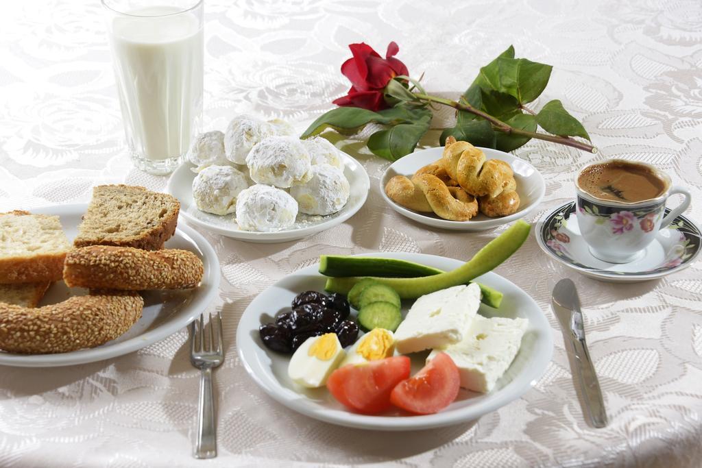 אפרטהוטל PalaiónTsiflíkion Amalia מראה חיצוני תמונה